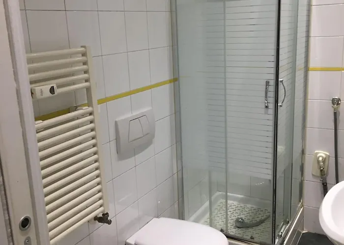 Oda ve Kahvaltı Fronte Molinette Ospedale